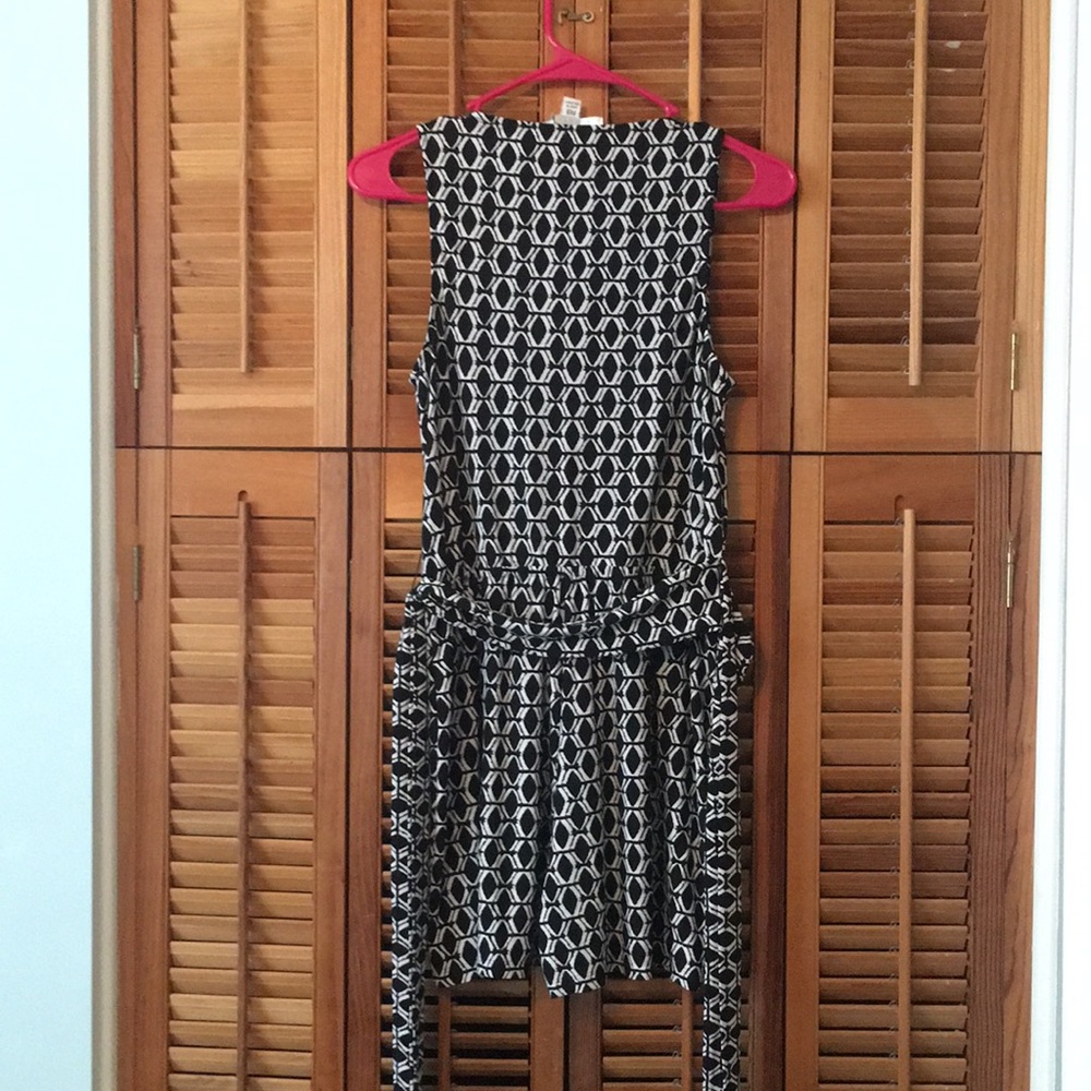 Romper - Picture 2 of 3